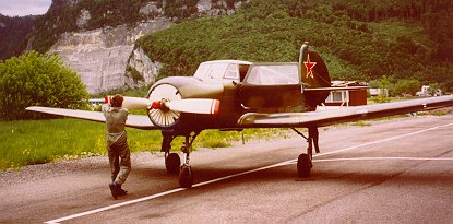 YAK-18